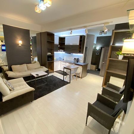 New Double Room Luxury Apartment In The Center تشيسيناو المظهر الخارجي الصورة