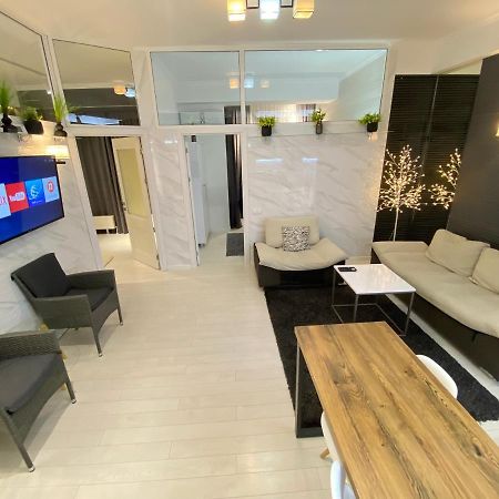 New Double Room Luxury Apartment In The Center تشيسيناو المظهر الخارجي الصورة