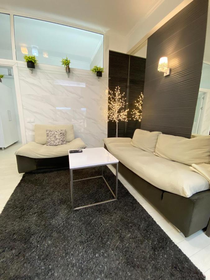 New Double Room Luxury Apartment In The Center تشيسيناو المظهر الخارجي الصورة