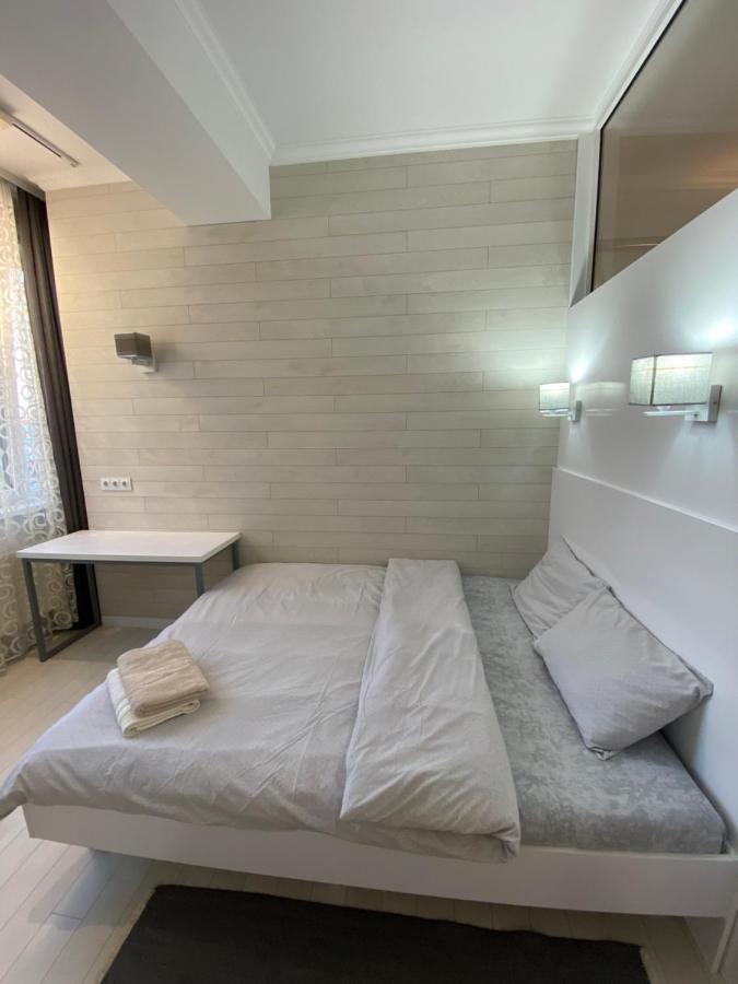 New Double Room Luxury Apartment In The Center تشيسيناو المظهر الخارجي الصورة