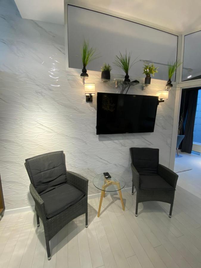 New Double Room Luxury Apartment In The Center تشيسيناو المظهر الخارجي الصورة